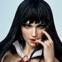 Vampirella Bonus Edition (Stanley Lau)