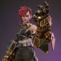 Vi