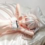 Wakening White Haired-Chan (Hayashi Kewi)