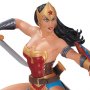 DC Comics: Wonder Woman Art Of War (Jose Luis Garcia-Lopez)
